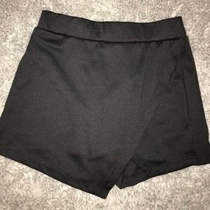 💕Black Skort